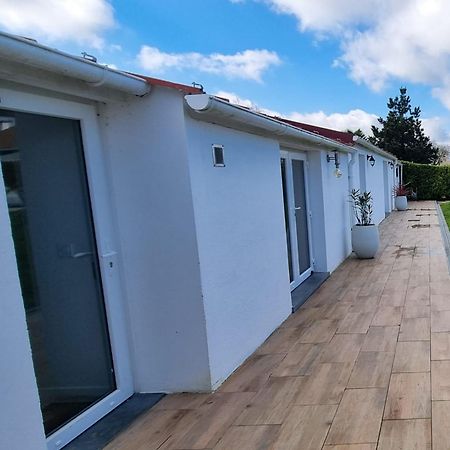Ty Grain De Sel : Logement Privatif Avec Piscine, Jardin Et Patio Chauve Exterior photo